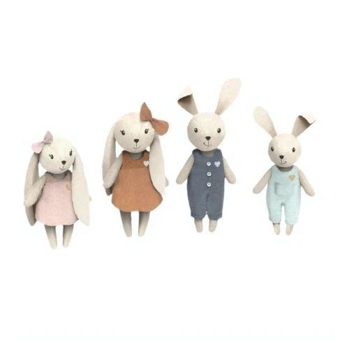 Personajes familia conejitos casita de muñecas